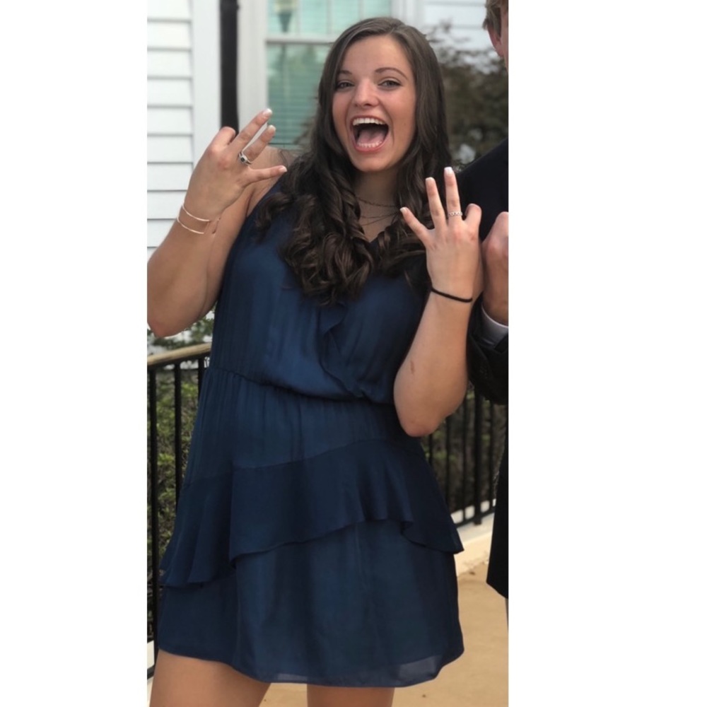 blue dress
